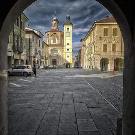 Nyaraló Astixio San Damiano dʼAsti