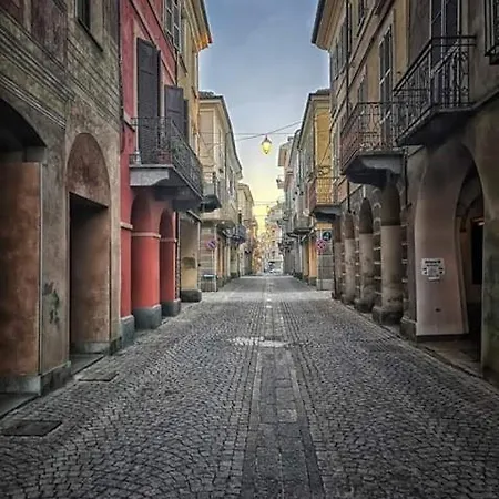 Nyaraló Astixio San Damiano dʼAsti