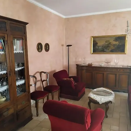 Hébergement de vacances Astixio San Damiano dʼAsti
