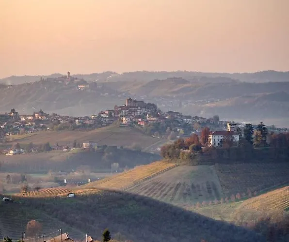 Astixio Casa vacanze San Damiano dʼAsti